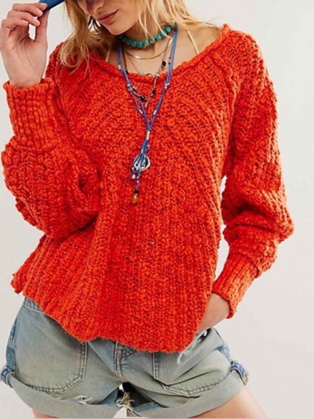 FREE PEOPLE IN THE SWIRL CHUNKY LONG SLEEVE SWEATER size xs NWT‎